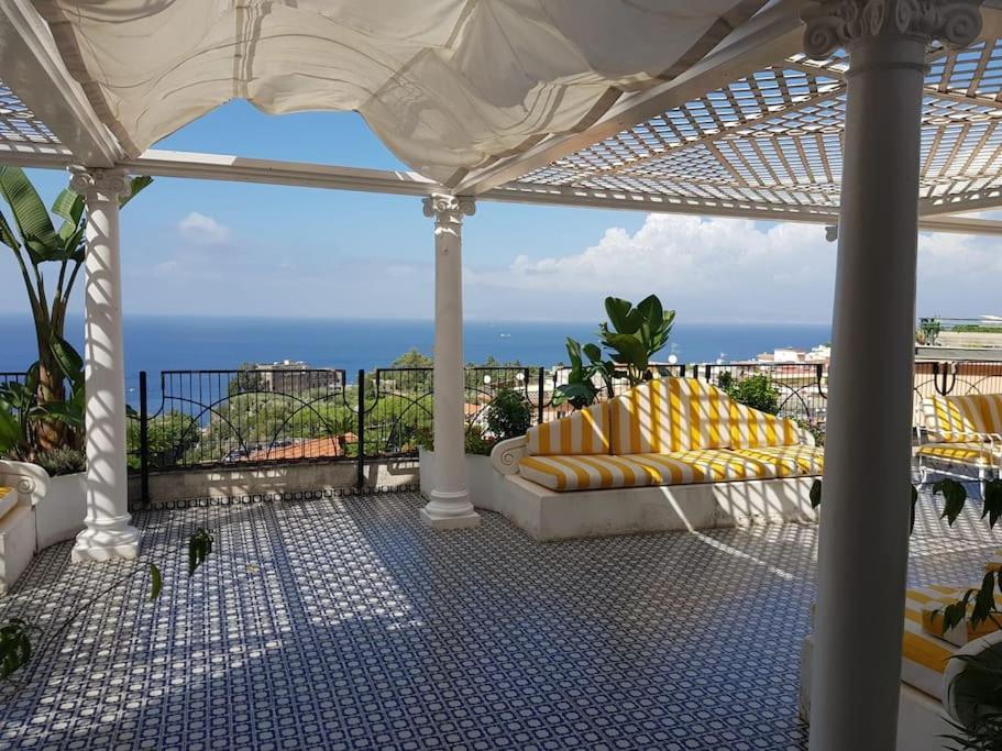 La Casa Di Giorgina Apartment Соренто Екстериор снимка