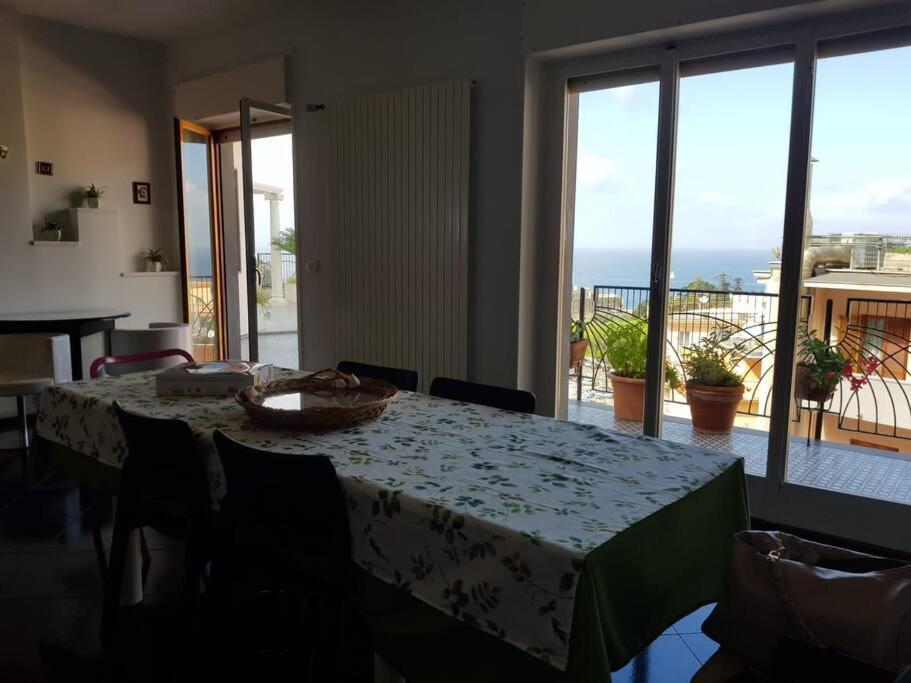 La Casa Di Giorgina Apartment Соренто Екстериор снимка